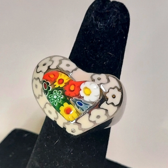 Raised Glass Heart Enamel Metal Statement Ring - Picture 7 of 10